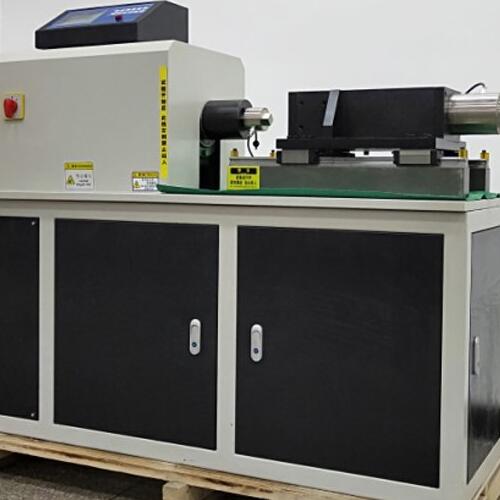 1684720385389190.jpg 0XWP—x6000高溫旋轉(zhuǎn)彎曲疲勞試驗(yàn)機(jī) 金屬抗彎抗折檢測(cè)12.jpg